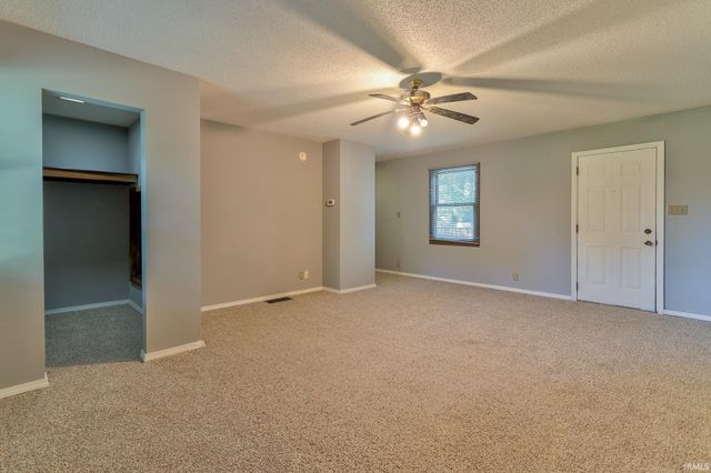 9301 Damm Road, Wadesville, IN 47638