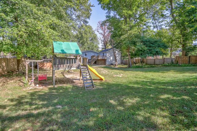 9301 Damm Road, Wadesville, IN 47638