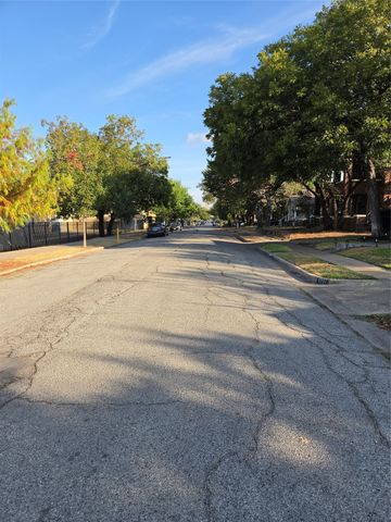 1517 Alston Avenue, Fort Worth, TX 76104
