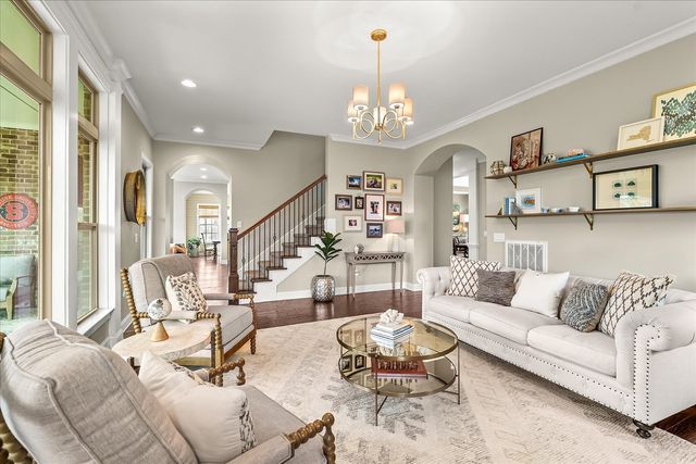 1846 Longmoore Ln, Brentwood, TN 37027