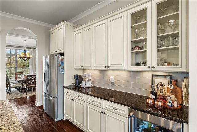 1846 Longmoore Ln, Brentwood, TN 37027