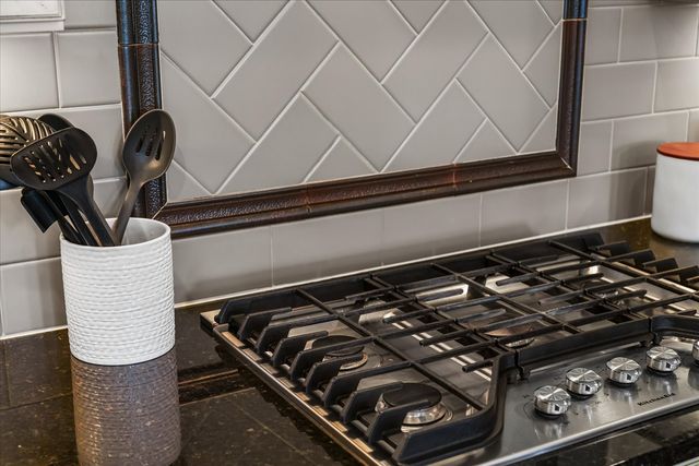 1846 Longmoore Ln, Brentwood, TN 37027