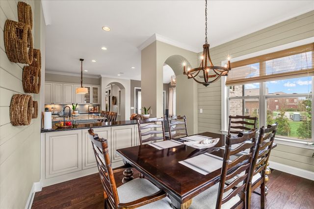 1846 Longmoore Ln, Brentwood, TN 37027