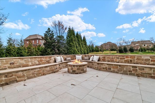 1846 Longmoore Ln, Brentwood, TN 37027