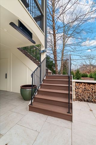 1846 Longmoore Ln, Brentwood, TN 37027