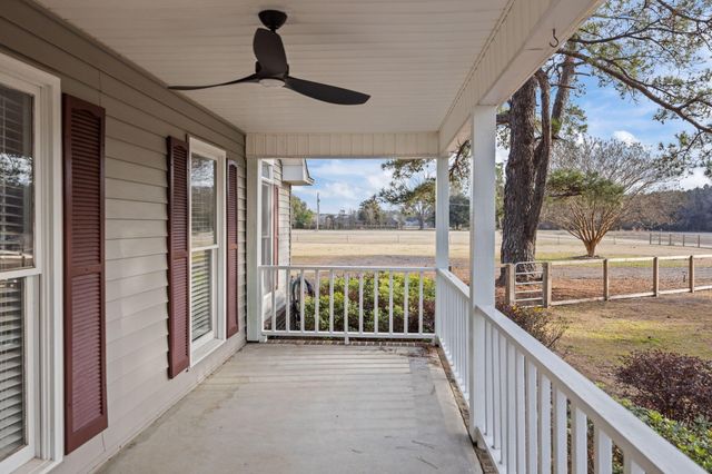 477 Grooms Road, Cross, SC 29436