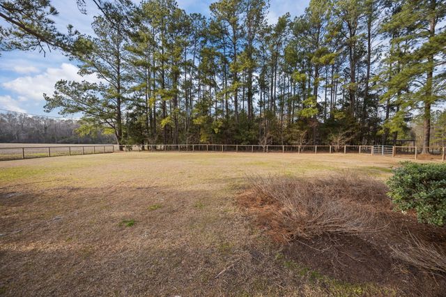 477 Grooms Road, Cross, SC 29436