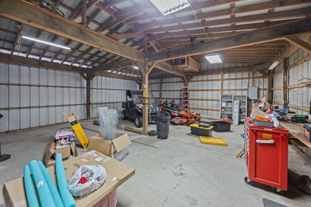 477 Grooms Road, Cross, SC 29436