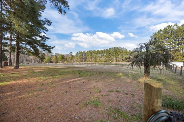 477 Grooms Road, Cross, SC 29436