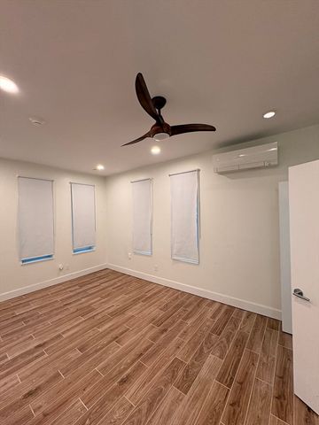 245 Norwell St 1, Boston, MA 02124