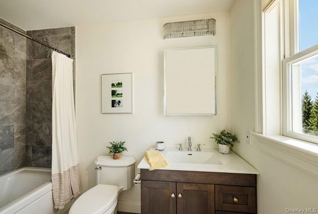 9 Constance Avenue, Dobbs Ferry, NY 10522