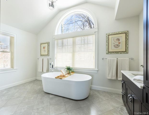 9 Constance Avenue, Dobbs Ferry, NY 10522