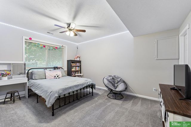 11655 Willow Park Drive, Gretna, NE 68028