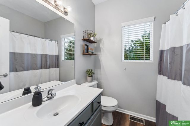 11655 Willow Park Drive, Gretna, NE 68028