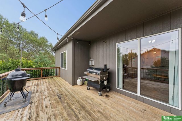 11655 Willow Park Drive, Gretna, NE 68028