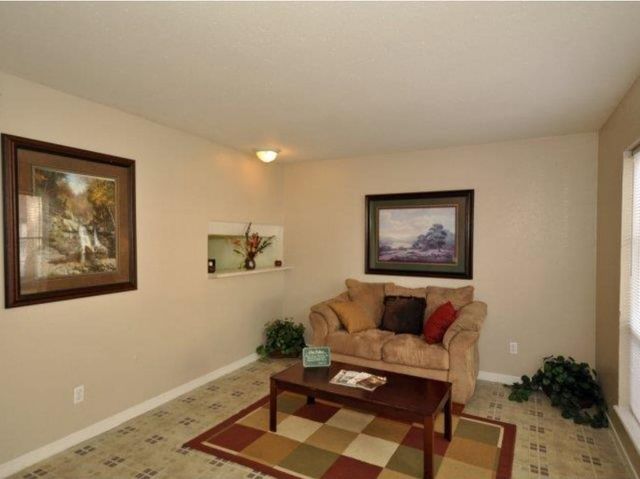 8811 Fm Road 6107, Richmond, TX 77407