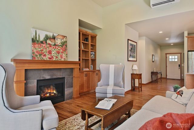5743 Capt Vancouver Drive, Langley, WA 98260