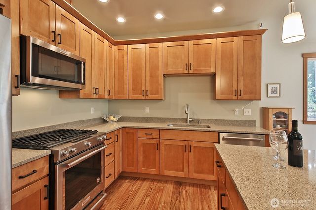 5743 Capt Vancouver Drive, Langley, WA 98260