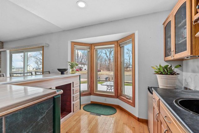 6454 SUNSHINE HARBOUR DRIVE, Winneconne, WI 54986