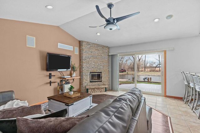 6454 SUNSHINE HARBOUR DRIVE, Winneconne, WI 54986