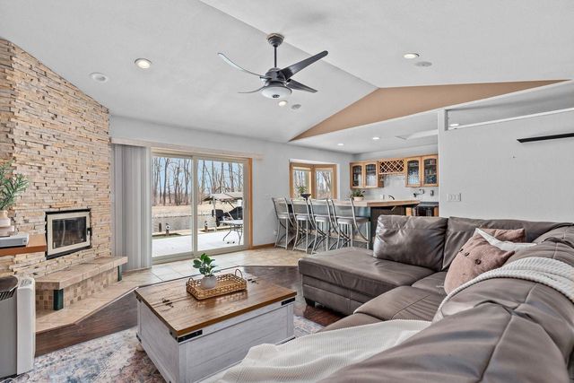6454 SUNSHINE HARBOUR DRIVE, Winneconne, WI 54986