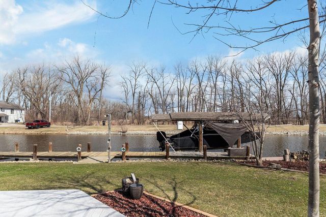6454 SUNSHINE HARBOUR DRIVE, Winneconne, WI 54986