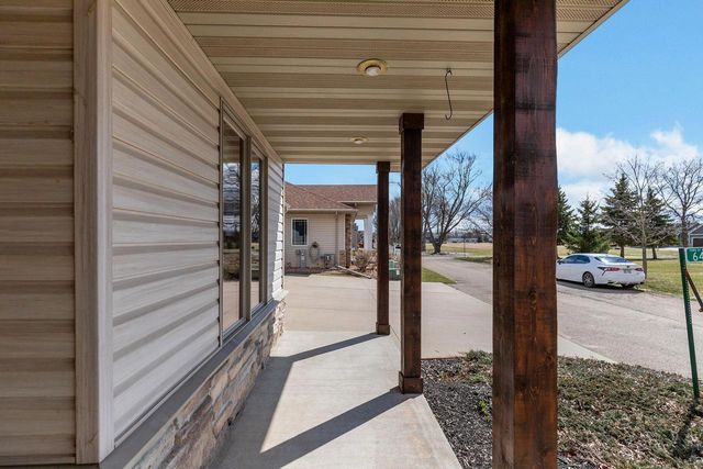 6454 SUNSHINE HARBOUR DRIVE, Winneconne, WI 54986