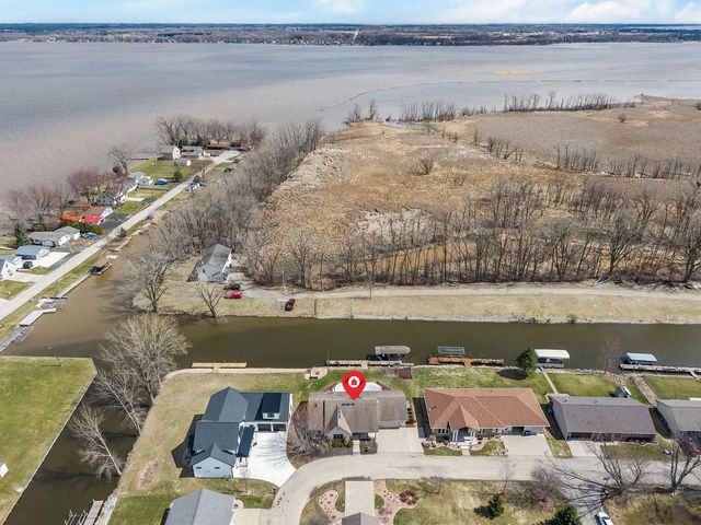 6454 SUNSHINE HARBOUR DRIVE, Winneconne, WI 54986