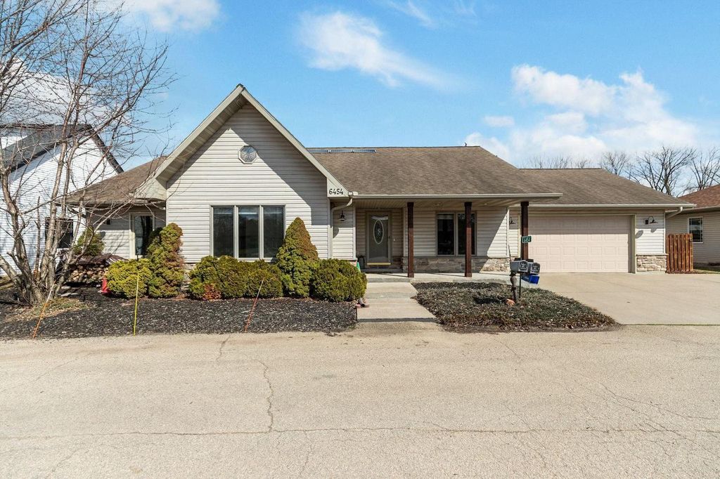 6454 SUNSHINE HARBOUR DRIVE, Winneconne, WI 54986