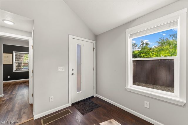 1615 Auburn Avenue, Cleveland, OH 44113