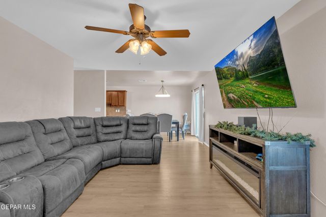 14286 Desert Point Drive, Horizon City, TX 79928