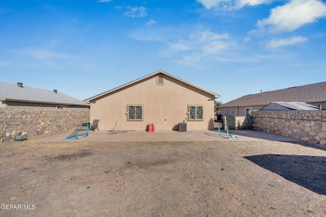 14286 Desert Point Drive, Horizon City, TX 79928