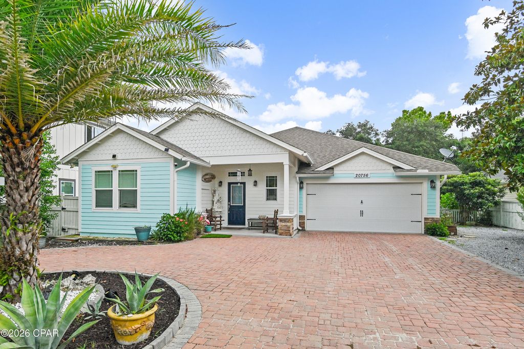 Image 2 of property listing at 20756 West End Drive, Panama City Beach, FL 32413