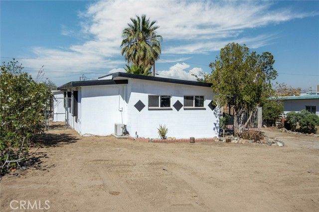 7362 Sahara Avenue, Twentynine Palms, CA 92277