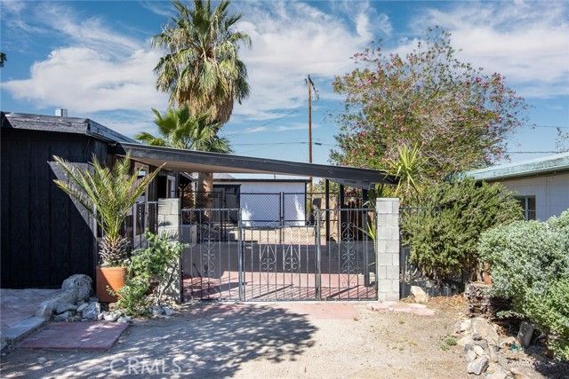 7362 Sahara Avenue, Twentynine Palms, CA 92277
