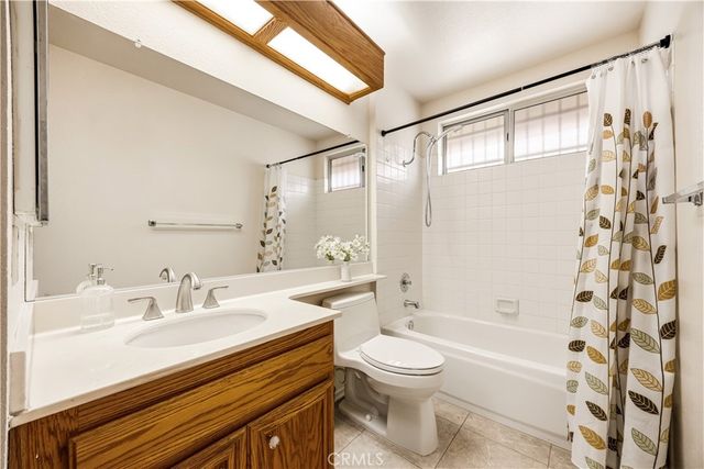 2601 W Fruitvale, Hemet, CA 92545