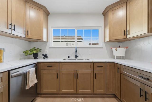 2614 W 111th, Inglewood, CA 90303