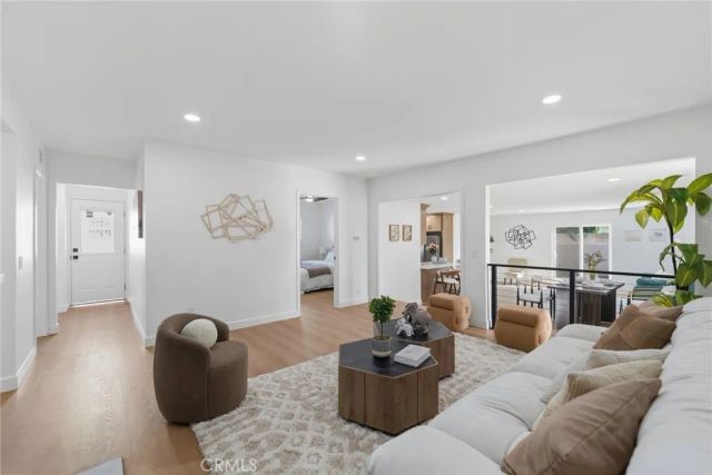 2614 W 111th, Inglewood, CA 90303