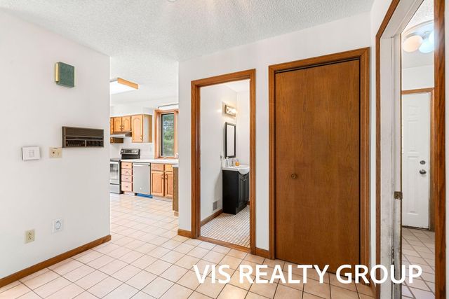 4275 Ford Road, Laketon Twp, MI 49445