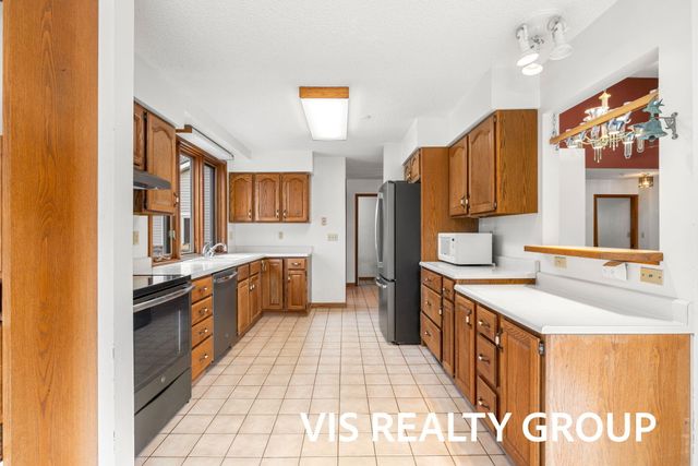 4275 Ford Road, Laketon Twp, MI 49445