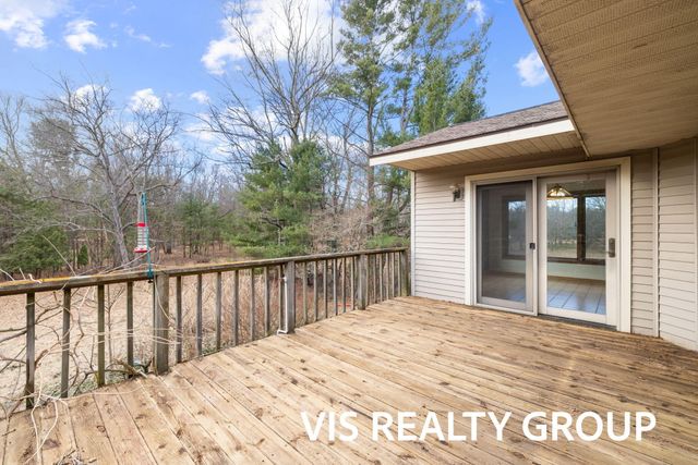 4275 Ford Road, Laketon Twp, MI 49445