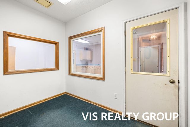 4275 Ford Road, Laketon Twp, MI 49445