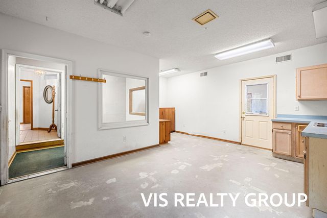 4275 Ford Road, Laketon Twp, MI 49445