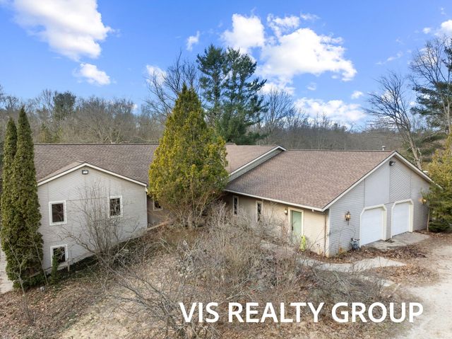 4275 Ford Road, Laketon Twp, MI 49445