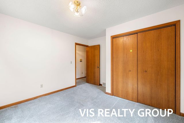 4275 Ford Road, Laketon Twp, MI 49445