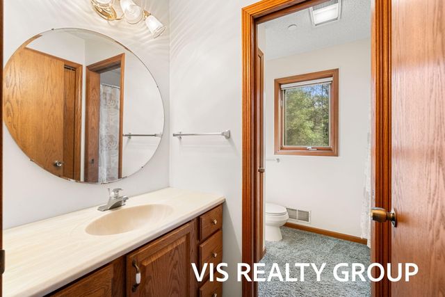 4275 Ford Road, Laketon Twp, MI 49445