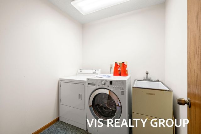 4275 Ford Road, Laketon Twp, MI 49445