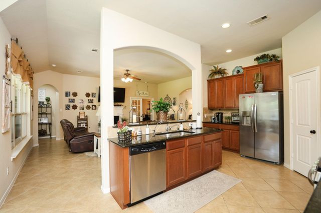 55 Hearthwick Place, Tomball, TX 77375