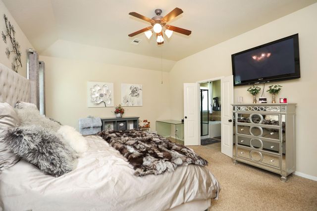 55 Hearthwick Place, Tomball, TX 77375