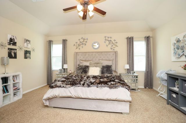 55 Hearthwick Place, Tomball, TX 77375